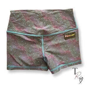 Peachy Athletic NWT Vixen Booty Workout Shorts Mandala Print Size Medium